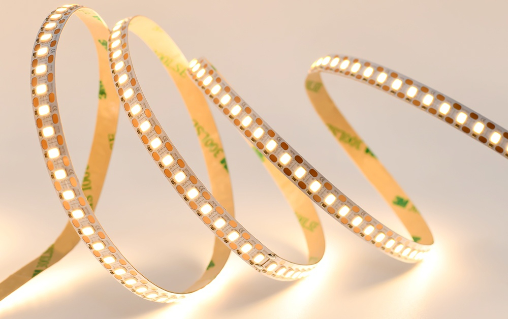 單色燈帶點亮 單色燈帶點亮